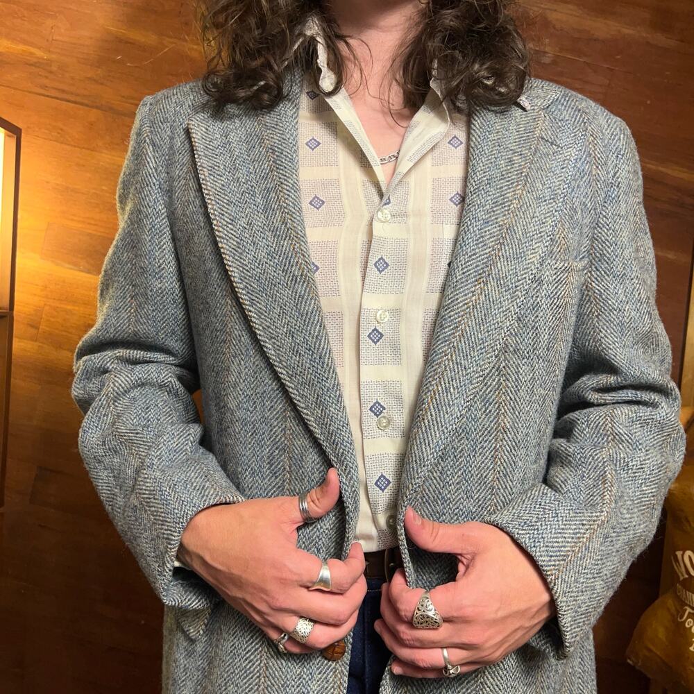 VINTAGE Harris Tweed Blazer Size L Scottish Wool Herringbone Sports Coat